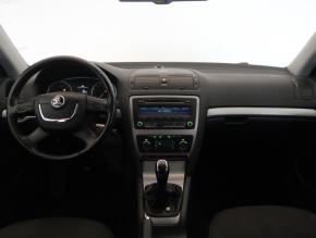 Škoda Octavia  1.6 TDI Elegance 