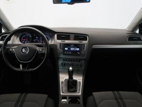 Volkswagen Golf  1.6 TDI 