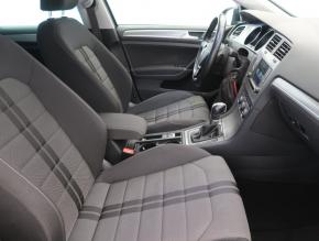 Volkswagen Golf  1.6 TDI 