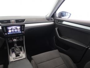 Škoda Superb  2.0 TDI Ambition Plus 