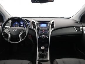 Hyundai i30  1.6 MPI 