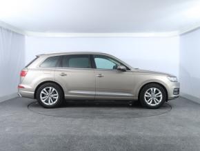 Audi Q7  3.0 TDI 