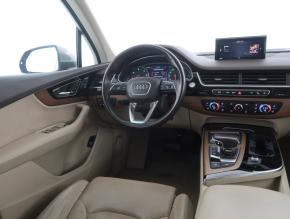 Audi Q7  3.0 TDI 