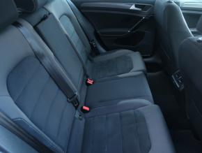 Volkswagen Golf  1.0 TSI Marathon Edition 
