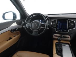 Volvo XC90  D5 AWD Momentum 