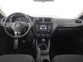 Volkswagen Jetta  1.6 TDI 
