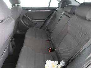 Volkswagen Jetta  1.6 TDI 