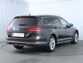Volkswagen Passat  2.0 TDI Alltrack 