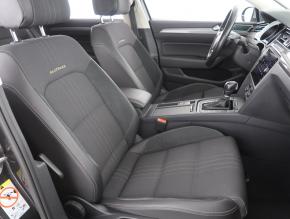 Volkswagen Passat  2.0 TDI Alltrack 