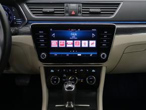 Škoda Superb  1.5 TSI Style 