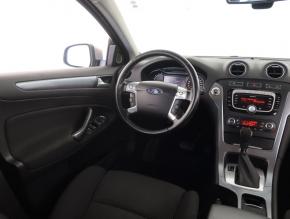Ford Mondeo  2.0 EcoBoost Titanium 