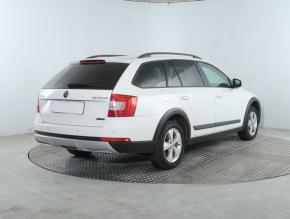 Škoda Octavia  Scout 2.0 TDI 