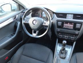 Škoda Octavia  Scout 2.0 TDI 