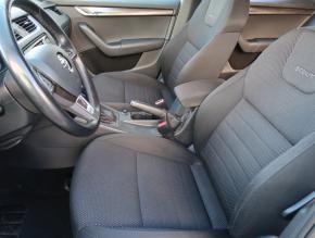 Škoda Octavia  Scout 2.0 TDI 