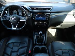 Nissan Qashqai  1.6 DIG-T 