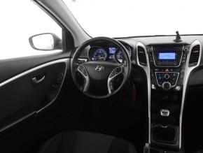 Hyundai i30  1.6 MPI 