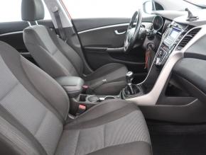Hyundai i30  1.6 MPI 