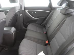 Hyundai i30  1.6 MPI 