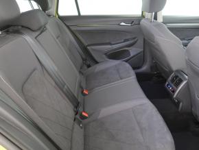 Volkswagen Golf  1.5 TSI Style 