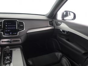 Volvo XC90  B5 AWD R-Design 