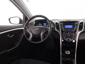 Hyundai i30  1.6 GDI 