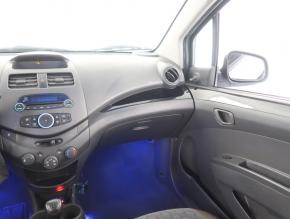 Chevrolet Spark  1.0 16V 
