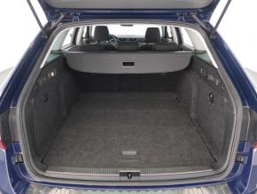 Škoda Superb  2.0 TDI Style 
