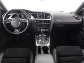 Audi A5  3.0 TDI S-Line 