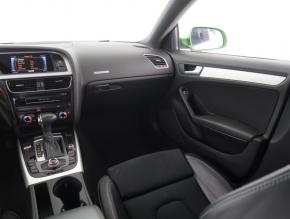 Audi A5  3.0 TDI S-Line 