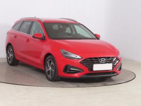 Hyundai i30  1.5 T-GDI MHEV Family Smart 