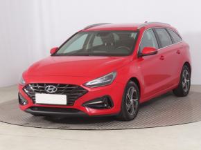 Hyundai i30  1.5 T-GDI MHEV Family Smart 