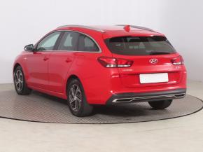 Hyundai i30  1.5 T-GDI MHEV Family Smart 