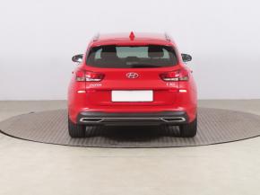 Hyundai i30  1.5 T-GDI MHEV Family Smart 