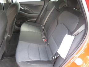 Hyundai i30  1.5 T-GDI MHEV Family Smart 