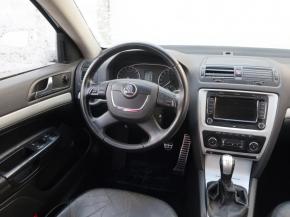 Škoda Octavia  Scout 2.0 TDI 