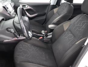 Peugeot 2008  1.6 e-HDi Active 