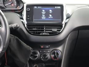 Peugeot 208  1.2 PureTech 