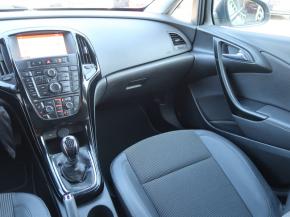 Opel Astra  1.6 CDTI 