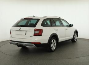 Škoda Octavia  Scout 2.0 TDI 