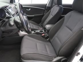 Hyundai i30  1.6 CRDi Comfort 