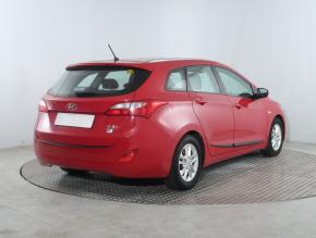 Hyundai i30  1.6 MPI 