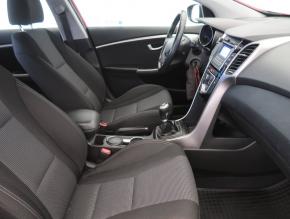 Hyundai i30  1.6 MPI 
