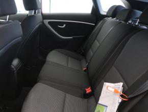 Hyundai i30  1.6 MPI 