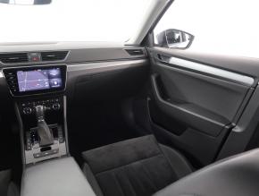 Škoda Superb  2.0 TDI Style 