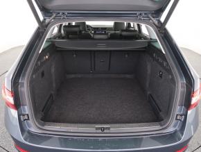 Škoda Superb  2.0 TDI Style 