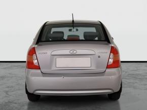 Hyundai Accent  1.4i 