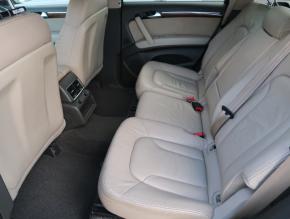 Audi Q7  3.0 TDI S-Line 