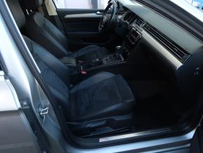 Volkswagen Passat  2.0 TDI Comfortline 