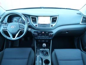 Hyundai Tucson  2.0 CRDi 