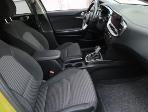 Kia Ceed  1.5 T-GDI MHEV Exclusive 